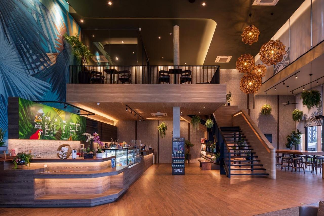 The Signature Airport Hotel