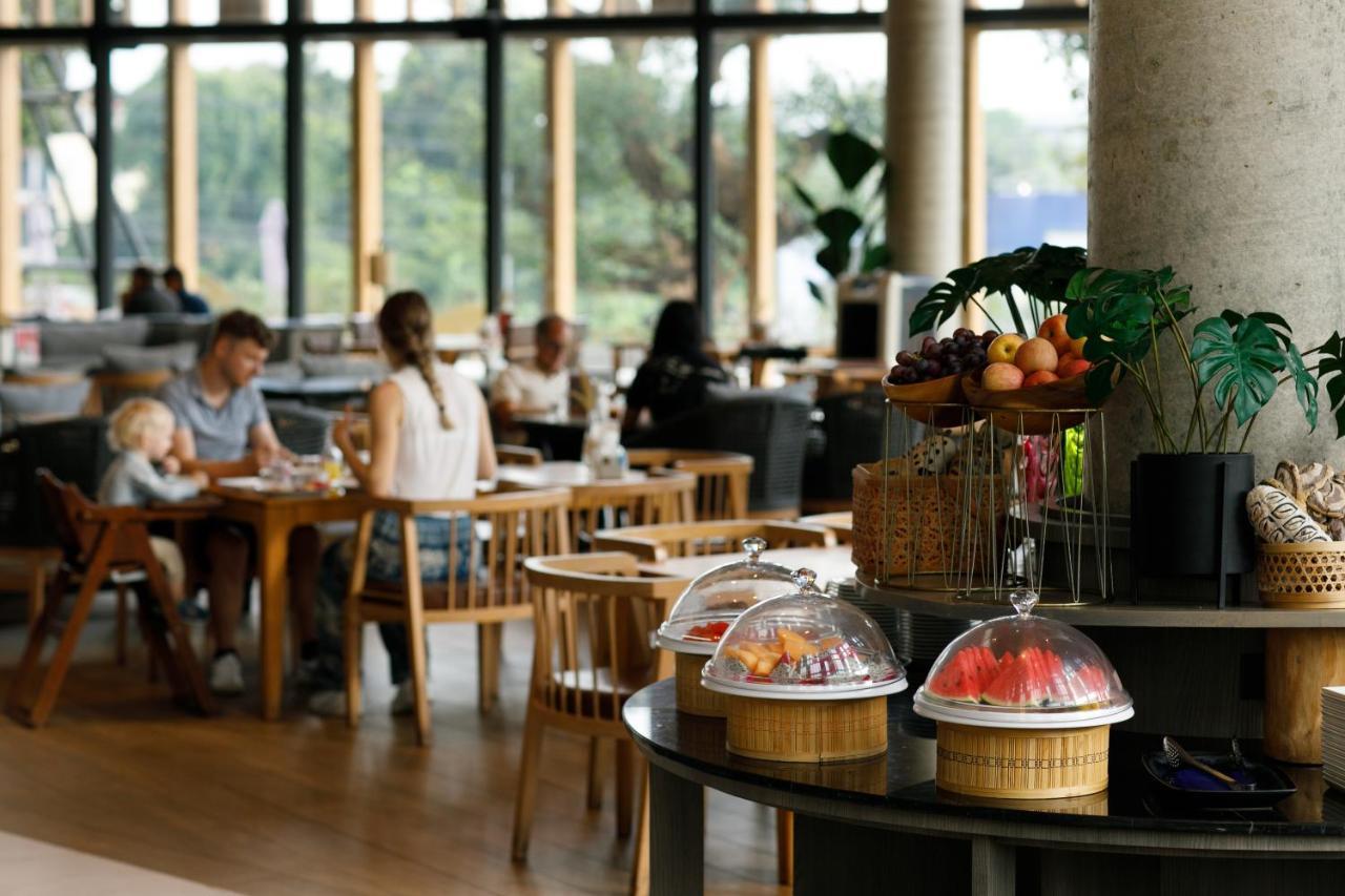 The Signature Airport Hotel