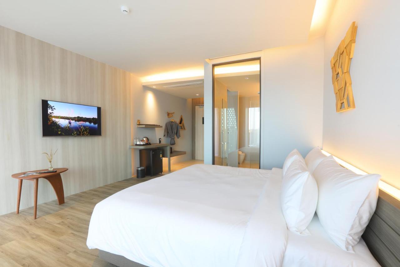The Signature Airport 4* Hat Yai